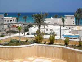 Duplex apartment in Mahdia - 250 m² - Sea view